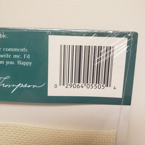 Cross stitch kit Hummingbird Oval Framing Hoop SEALED New - Picture 12 of 12